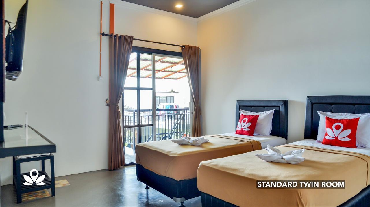 Ndalem Sorogenen Guesthouse Yogyakarta Exteriér fotografie