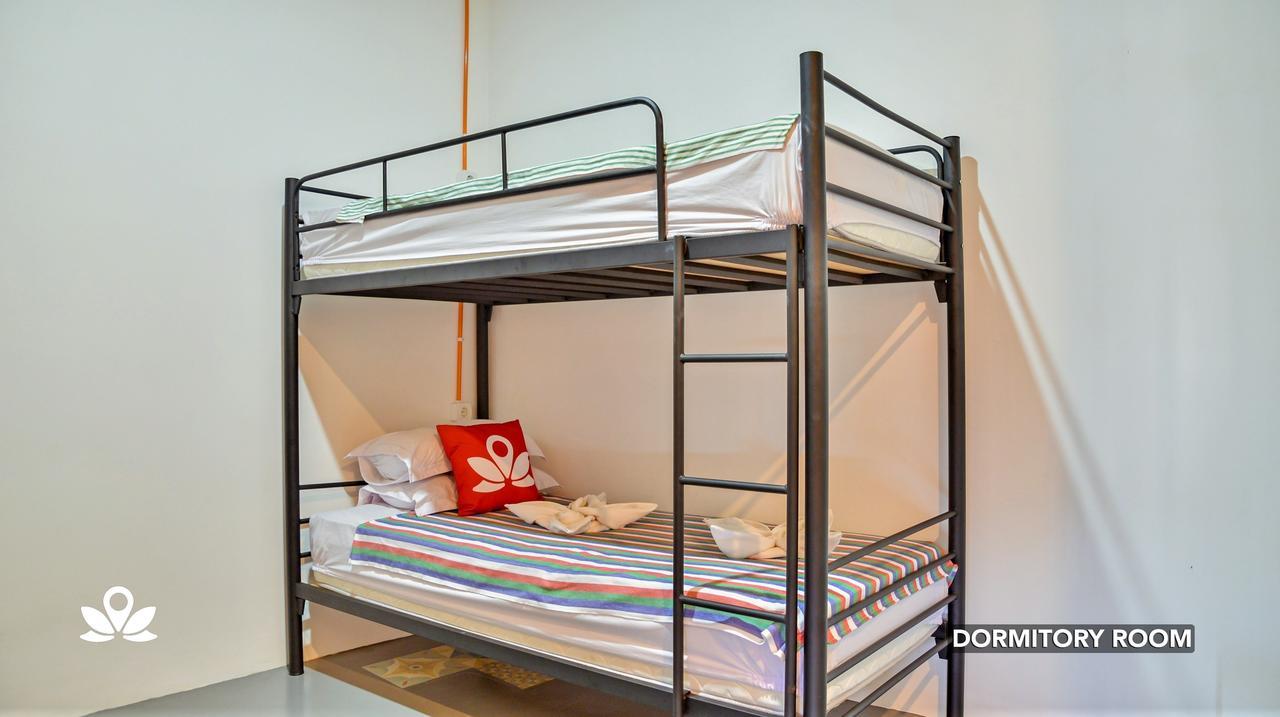 Ndalem Sorogenen Guesthouse Yogyakarta Exteriér fotografie
